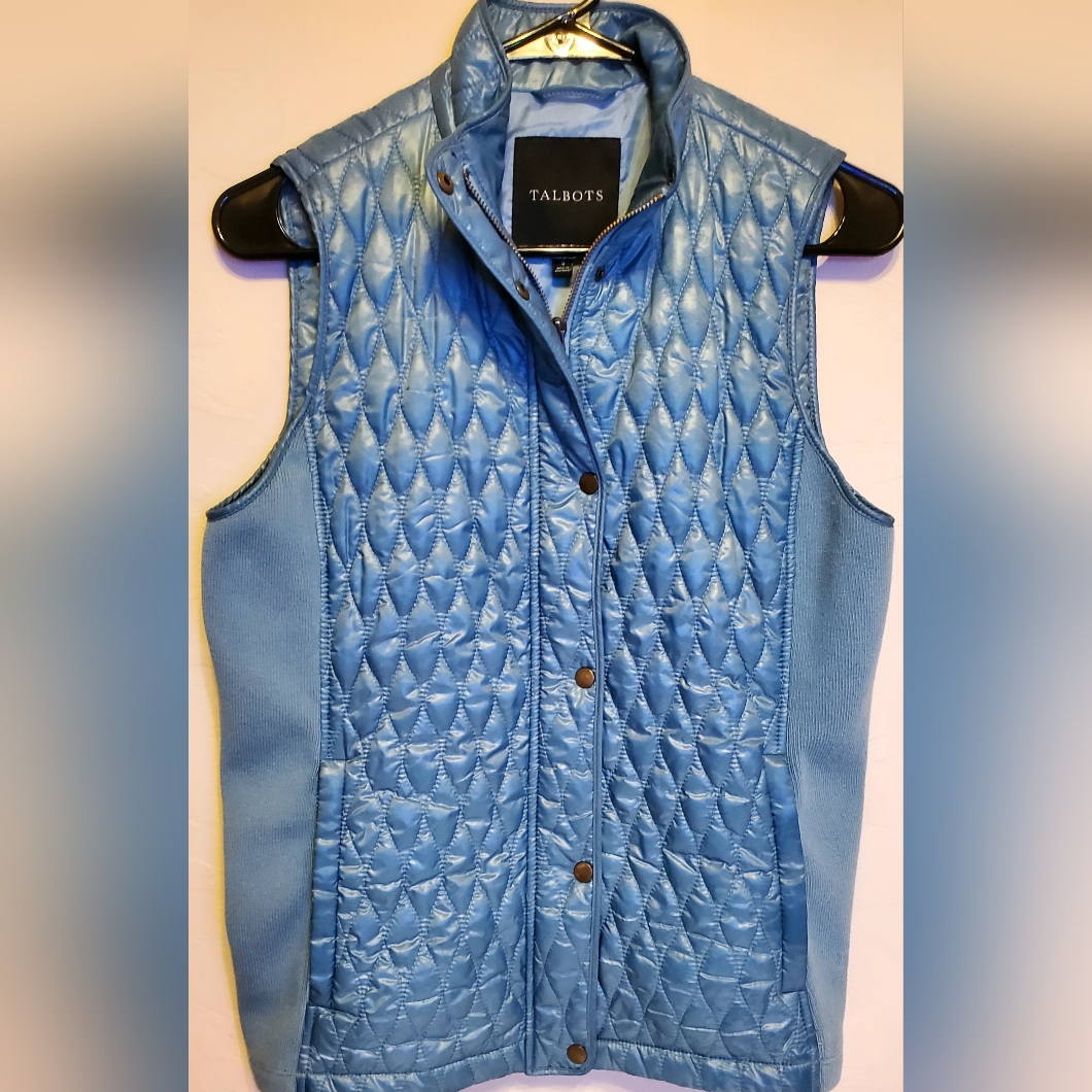 Talbots Light Blue Quilted Vest Talbots Light Blue Quilted Vest